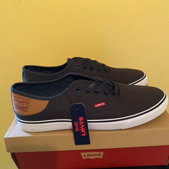 Levi's Monterey Buck Sneakers - Picture 1 of 7